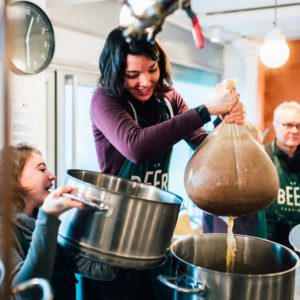 PhotoMaitreBrasseur-min Atelier de brassage pour faire sa propre bière